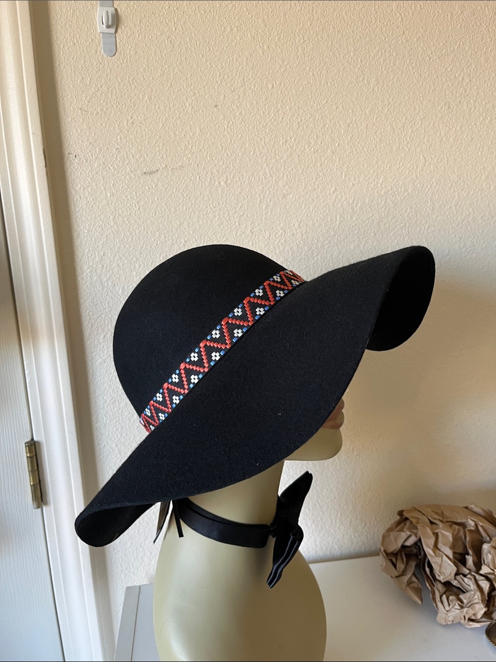 BearPaw Black Wide-Brim Fedora with Red Patterned Band
